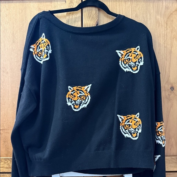 Dressed in LALA Black Sweater with Tiger Design - Picture 2 of 5